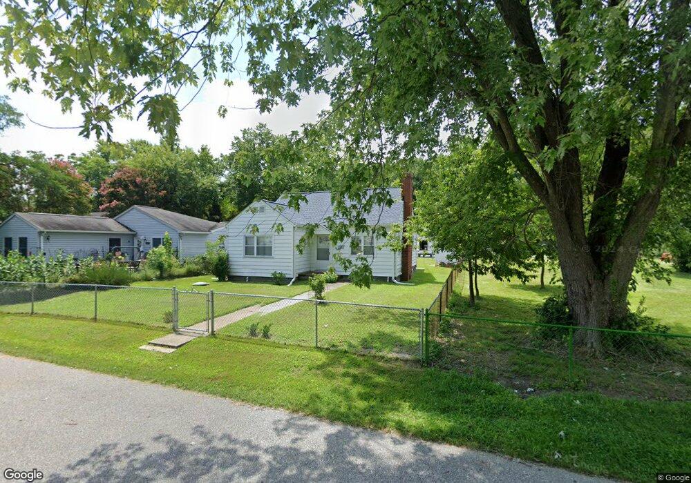 211 Maryland Ave, Edgewater, MD 21037 - photo 1