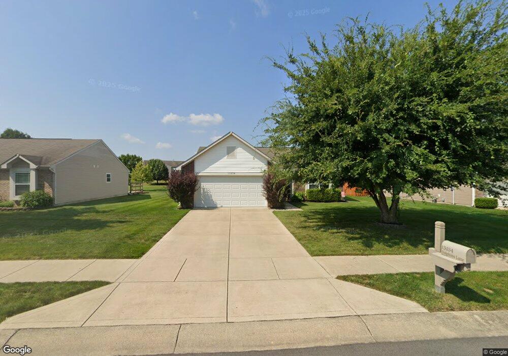 13034 Dolphins Ln, Fishers, IN 46037 - photo 1