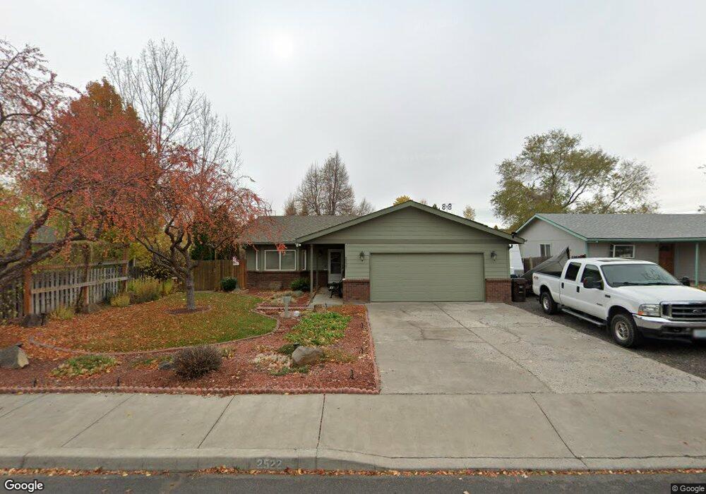 2522 SW Fissure Loop, Redmond, OR 97756 - photo 1