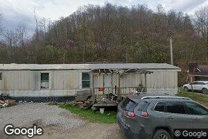 1704 Yellow Creek Rd, Sassafras, KY 41759