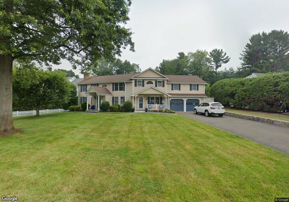 8 Heather Ln, Darien, CT 06820 - photo 1