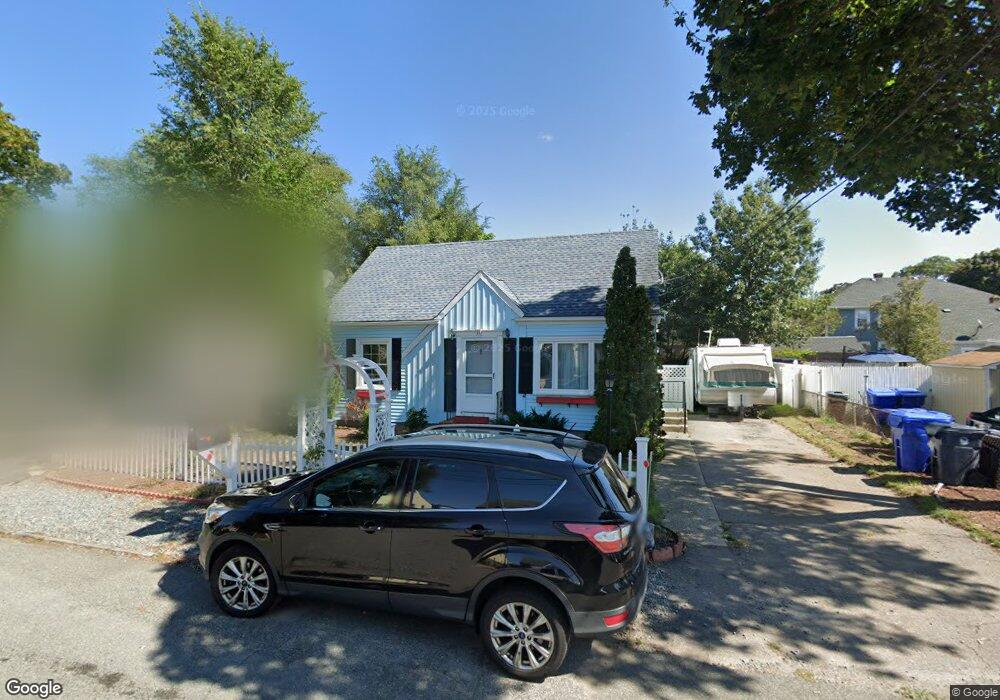 11 Barnard St, Pawtucket, RI 02861 - photo 1