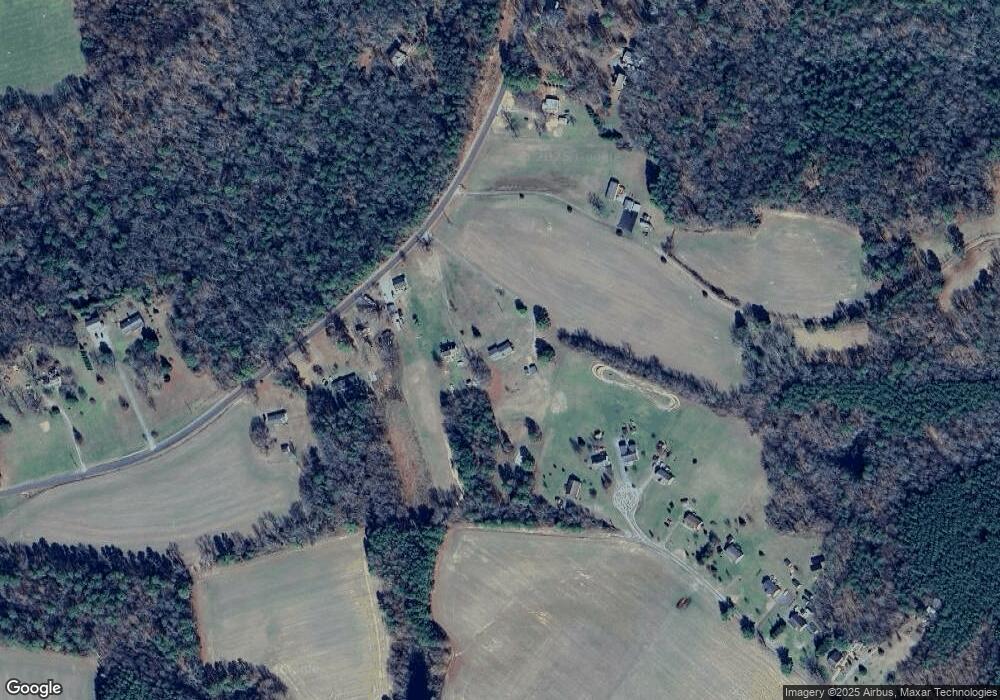 3523 Essex Mill Rd, Dunnsville, VA 22454 - photo 1