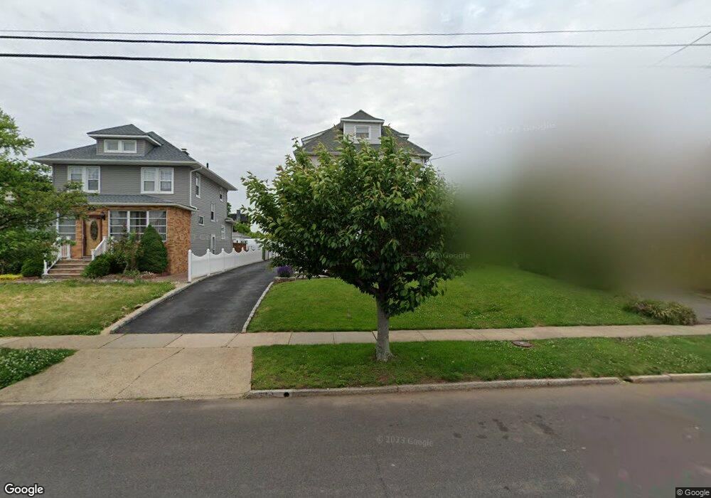 310 W Curtis St, Linden, NJ 07036 - photo 1