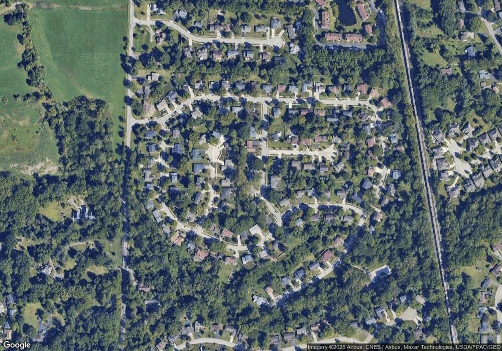 5747 Middlefield Dr unit M, Columbus, OH 43235 - photo 1