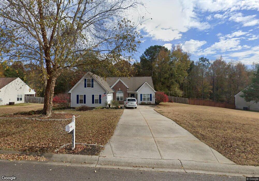 5463 Amber Cove Way unit 11, Flowery Branch, GA 30542 - photo 1