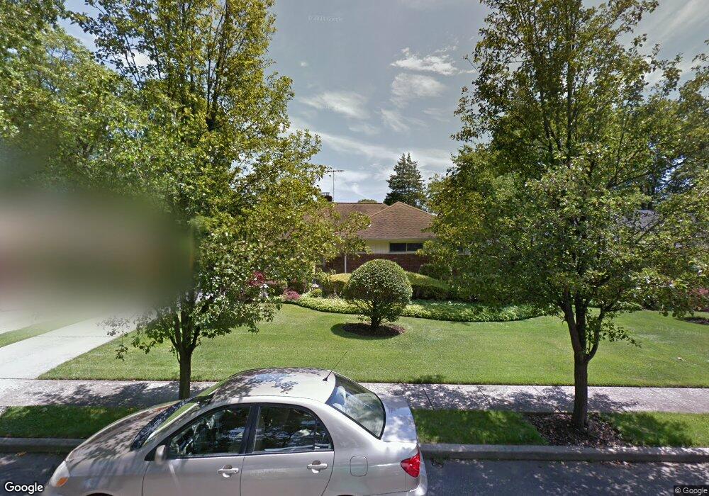 544 Emerson Dr, West Hempstead, NY 11552 - photo 1