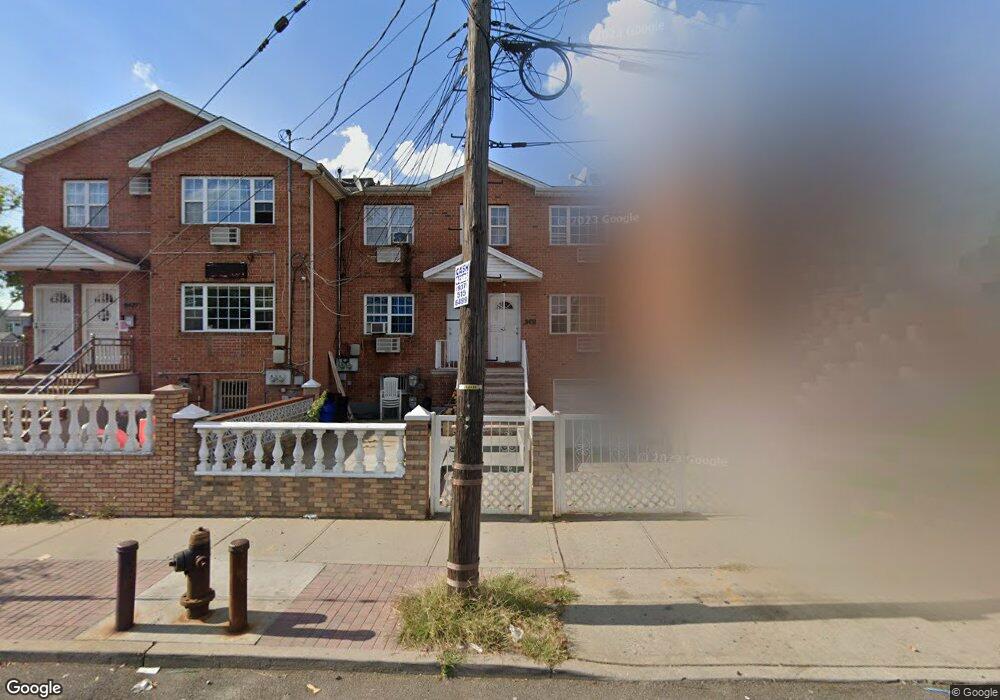 94-31 103rd Ave, Jamaica, NY 11417 - photo 1