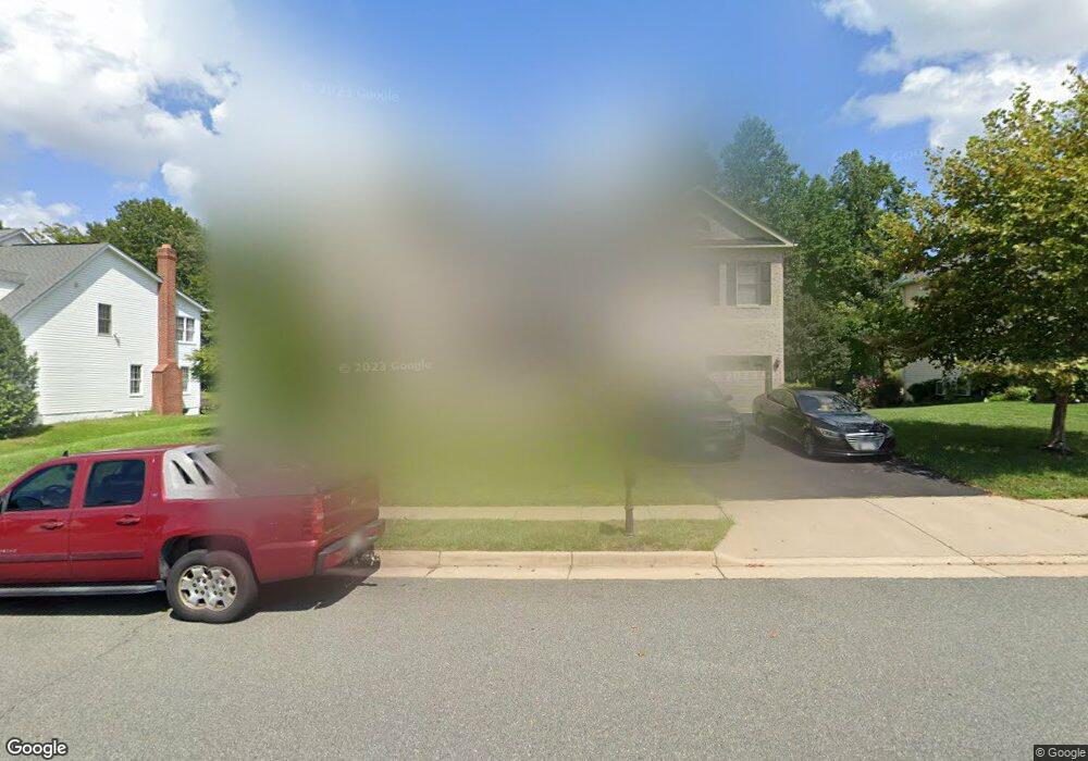 18538 Kerill Rd, Triangle, VA 22172 - photo 1