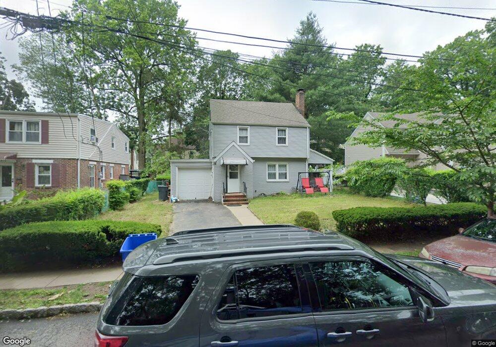 314 Howell Rd, Englewood, NJ 07631 - photo 1