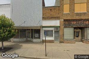106 W North Ave, Flora, IL 62839
