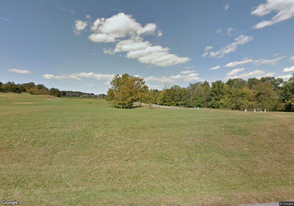 1031 Putting Green Ct, Greencastle, PA 17225 - photo 1