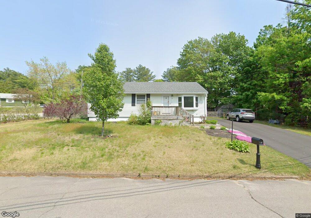 37 Shawnee Ln, Dover, NH 03820 - photo 1