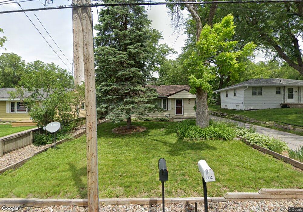 2632 E Sheridan Ave, Des Moines, IA 50317 - photo 1