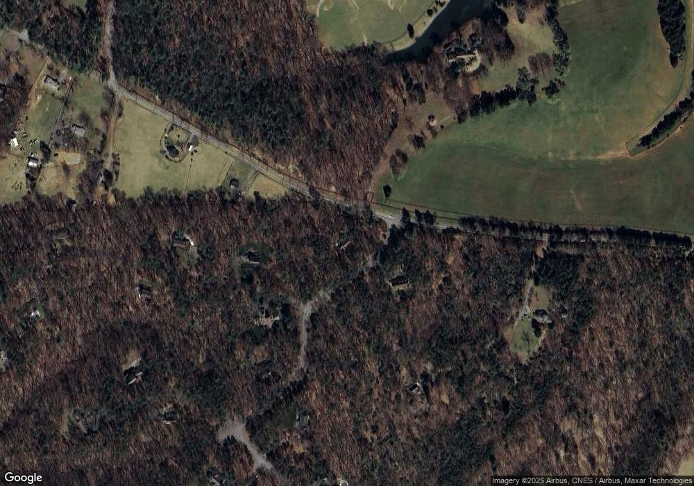 2500 Dunmore Rd, Charlottesville, VA 22901 - photo 1