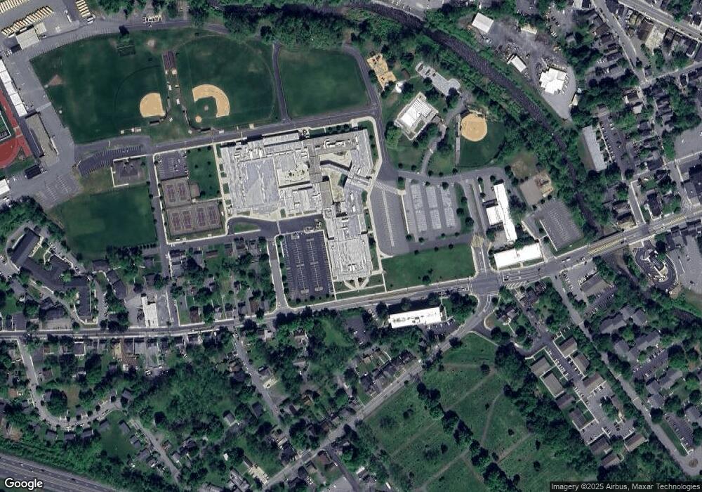 1100 W Main St, Stroudsburg, PA 18360 - photo 1