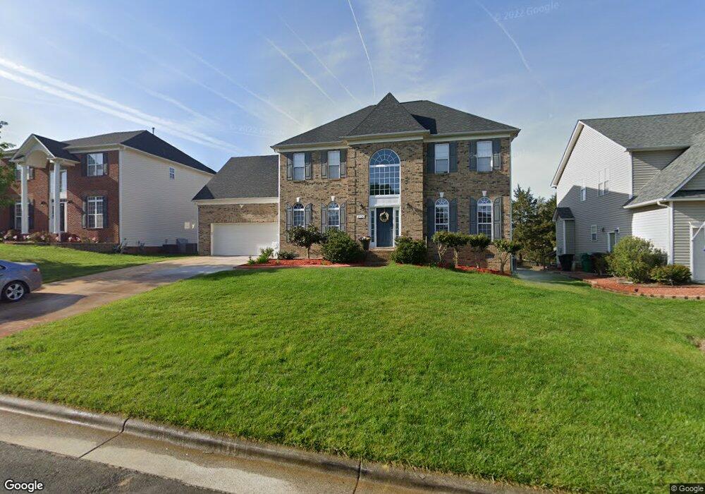 2936 Glen Echo Ct, High Point, NC 27265 - photo 1