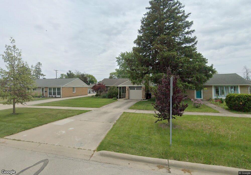 735 E Thacker St, Des Plaines, IL 60016 - photo 1