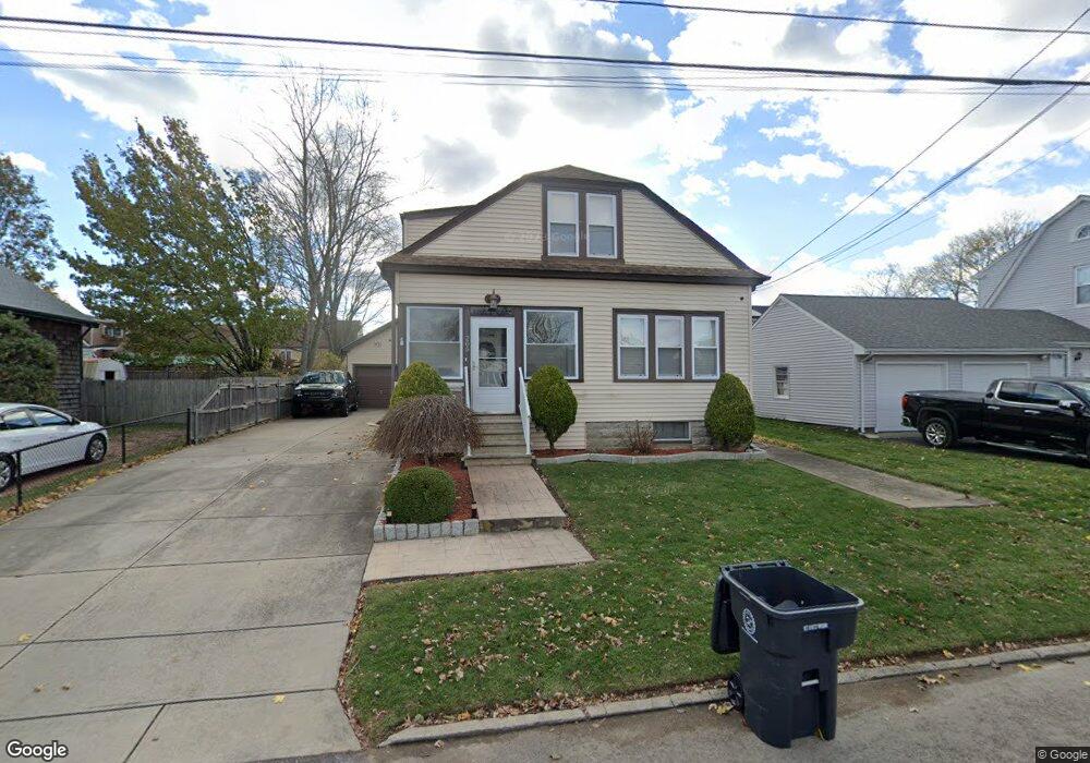 205 Norton St, Riverside, RI 02915 - photo 1