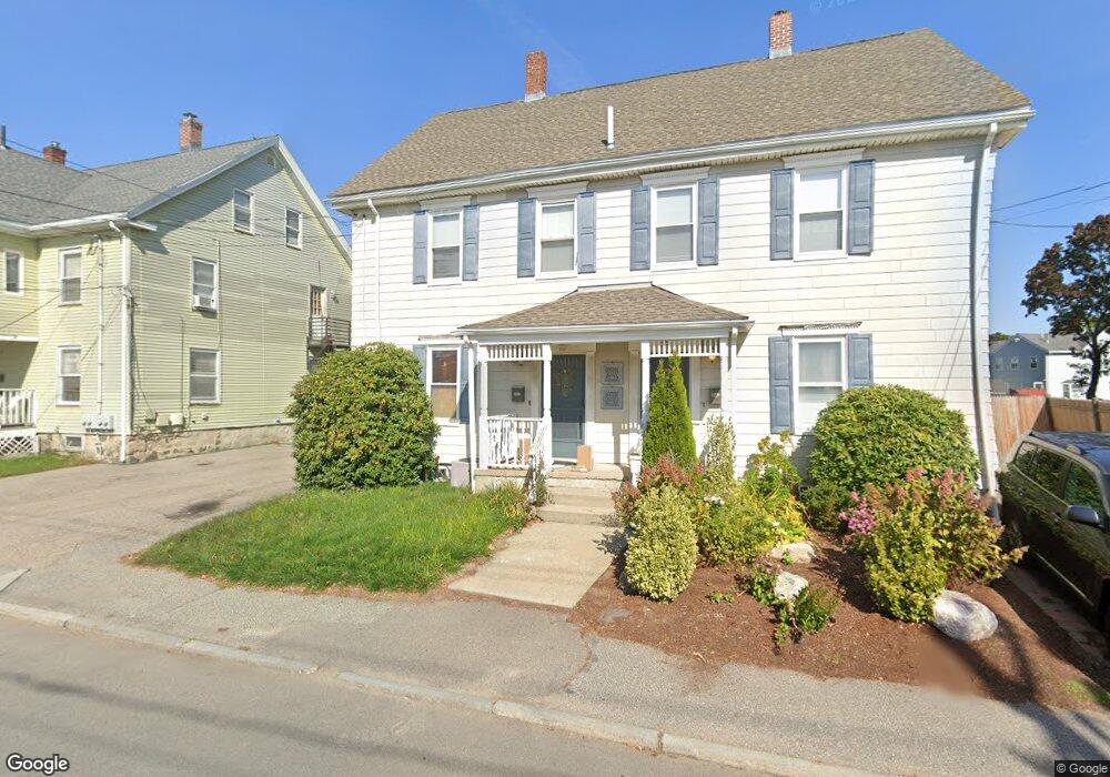 137 Grove St unit 2, Waltham, MA 02453 - photo 1