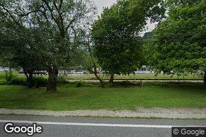 15 Mullins Ave, Harts, WV 25524