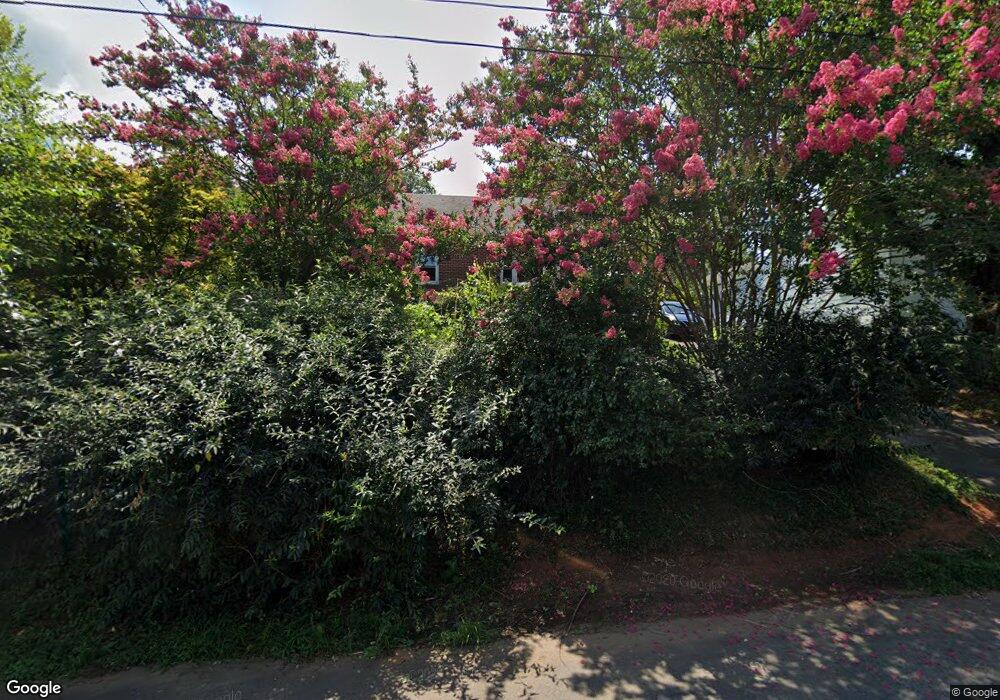 1020 Saint Charles Ave, Charlottesville, VA 22901 - photo 1