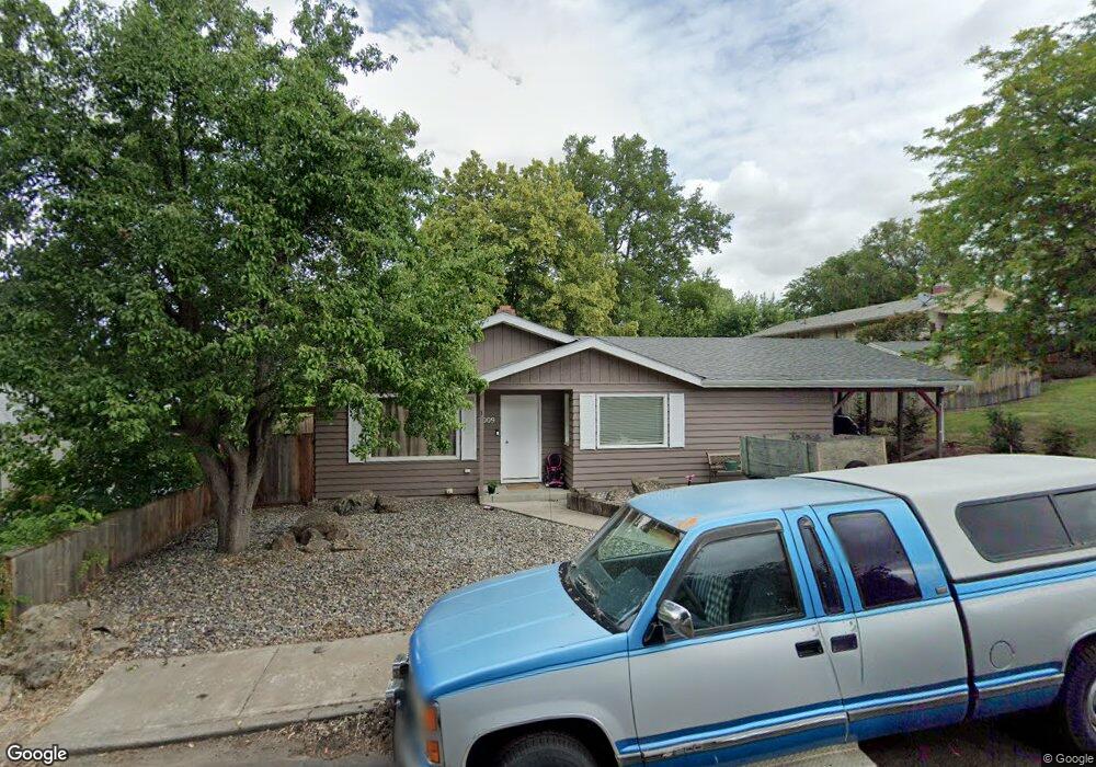 3009 SW Jay Ave, Pendleton, OR 97801 - photo 1