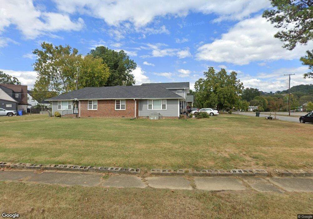 355 Derby Cir, Chattanooga, TN 37404 - photo 1