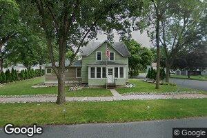 207 6th St N, Bayport, MN 55003