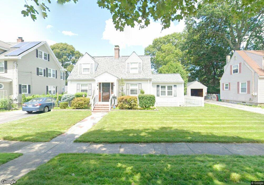 36 Frothingham St, Lowell, MA 01852 - photo 1