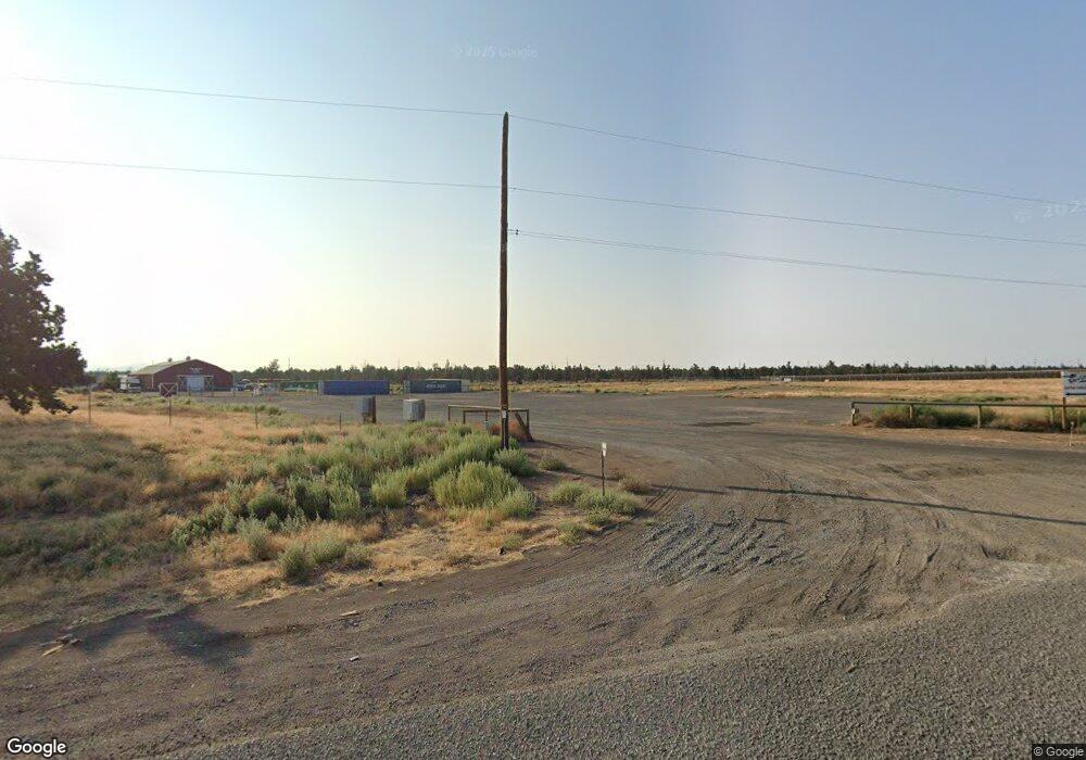 9020 S Hwy 97, Redmond, OR 97756 - photo 1