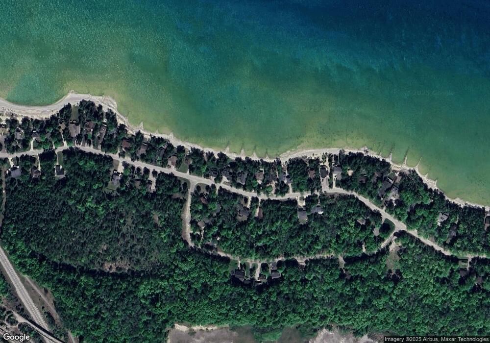 6761 9 Mile Pointe Dr, Charlevoix, MI 49720 - photo 1