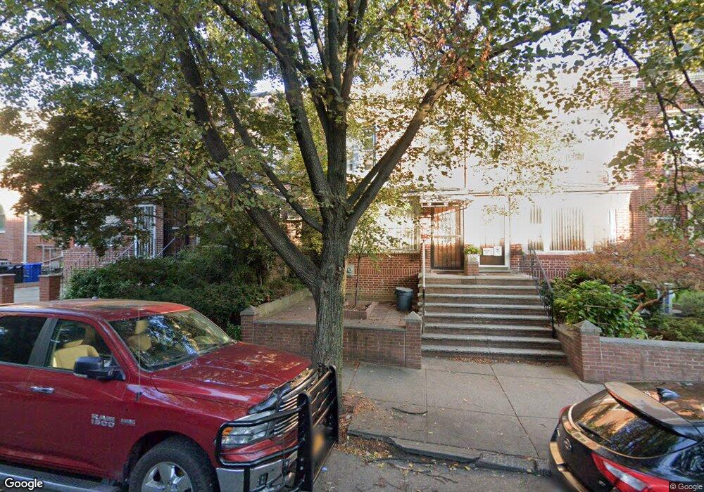 2518 37th St, Astoria, NY 11103 - photo 1