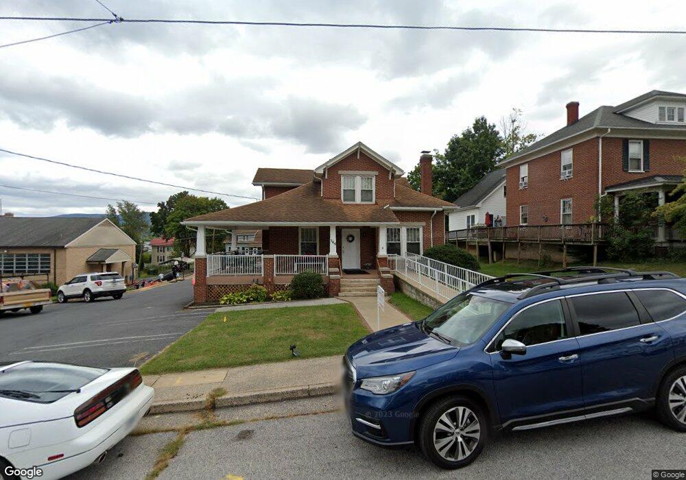 344 Maple Ave, Waynesboro, VA 22980 - photo 1