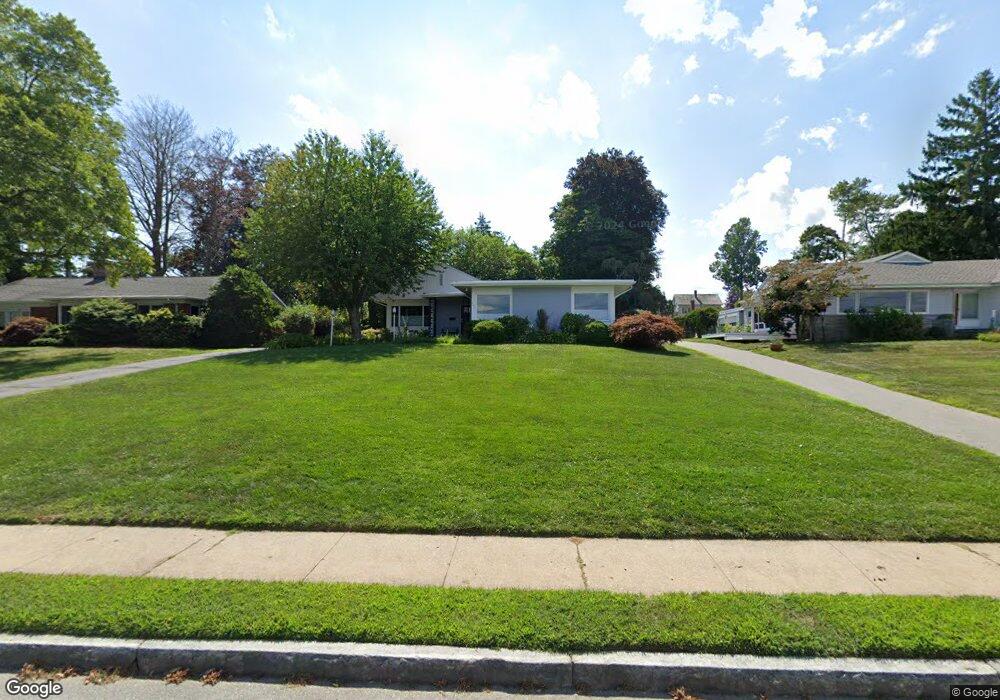 545 Pequot Ave, New London, CT 06320 - photo 1