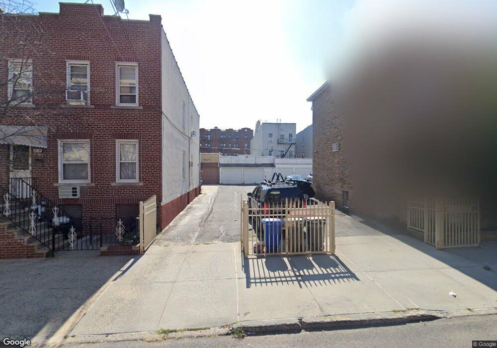 2541 43rd St, Long Island City, NY 11103 - photo 1