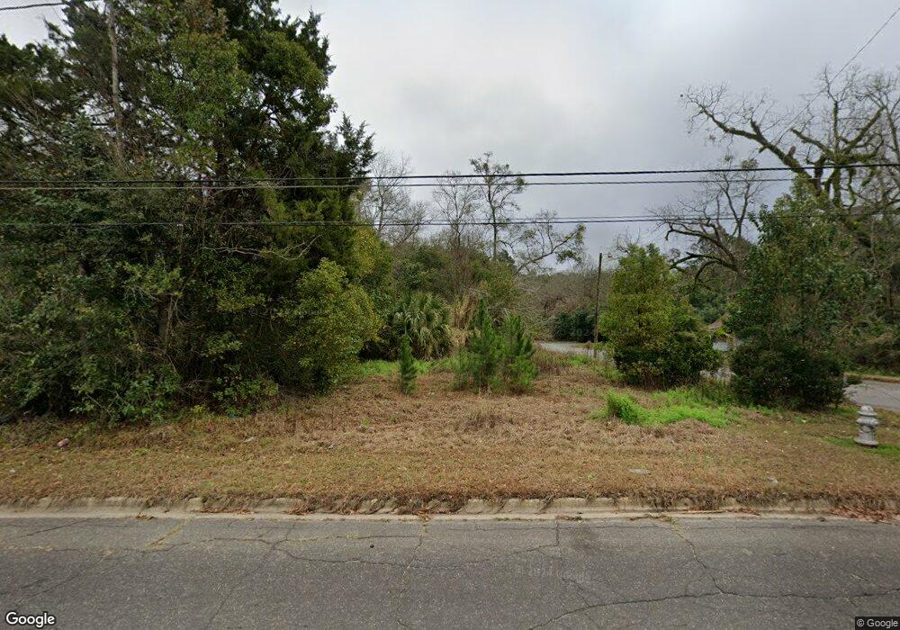 1202 N Short Broad St, Thomasville, GA 31792 - photo 1