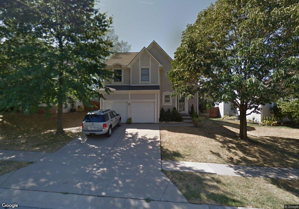 22007 W 47th Terrace, Shawnee, KS 66226 - photo 1