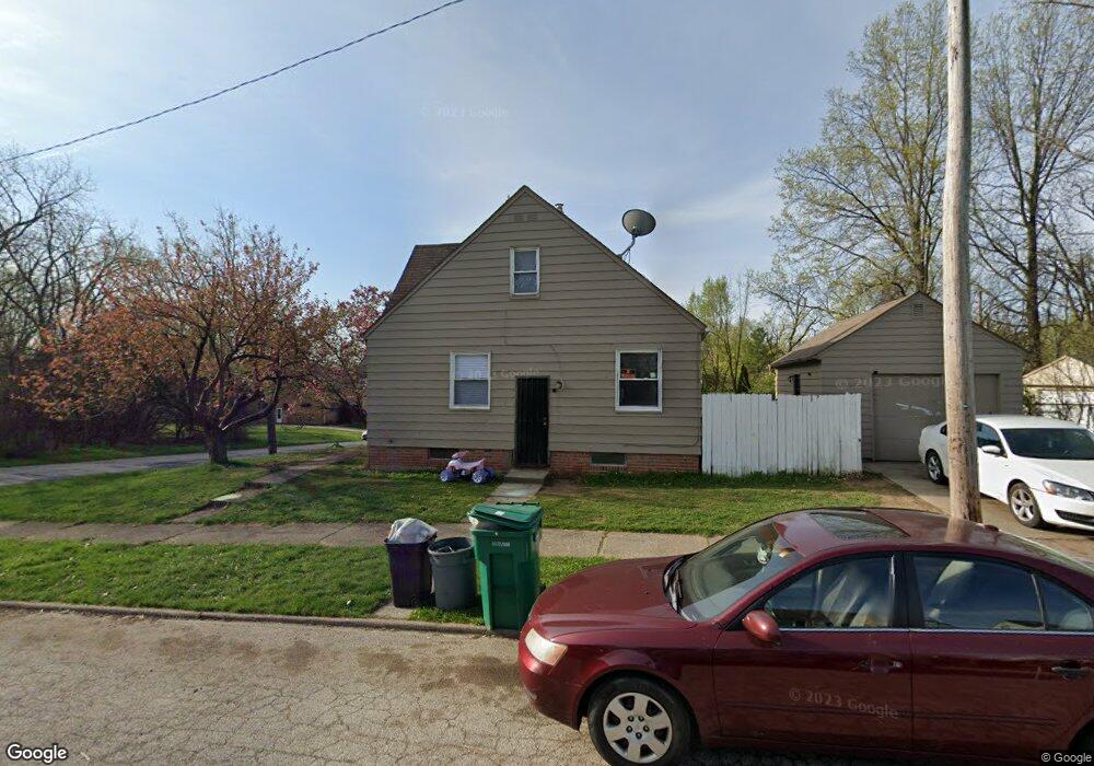 19777 Maple Heights Blvd, Maple Heights, OH 44137 - photo 1