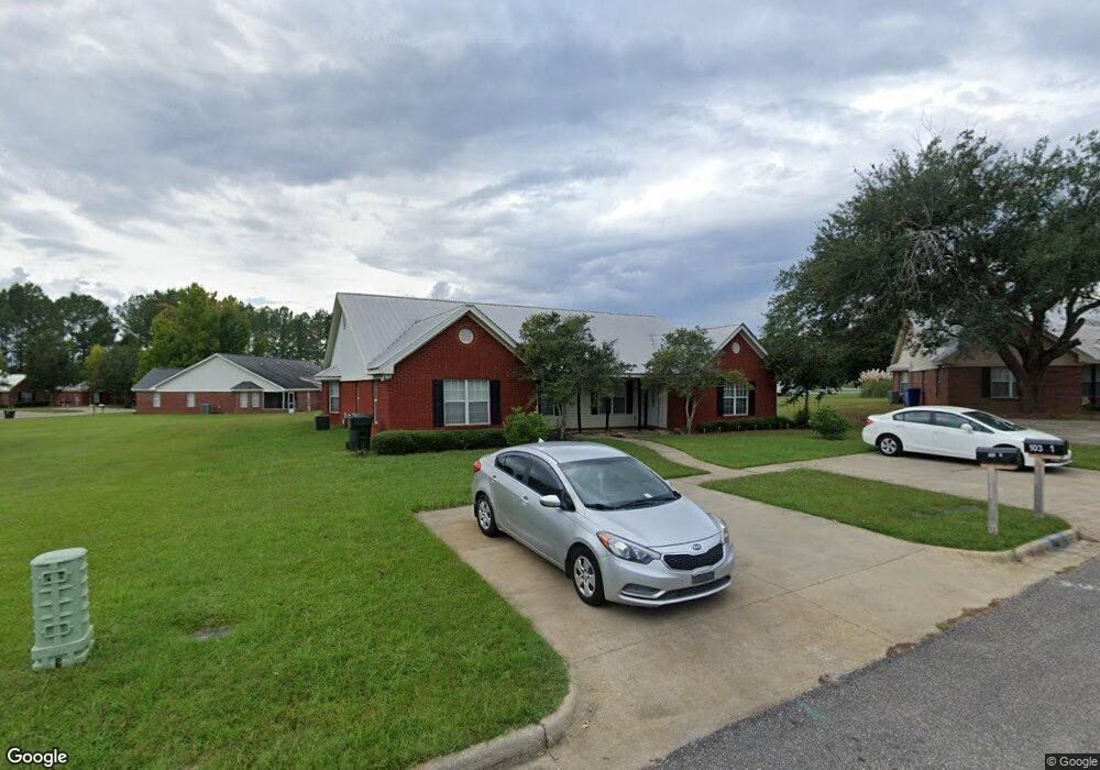 103 Vermont Ct, Dothan, AL 36305 - photo 1