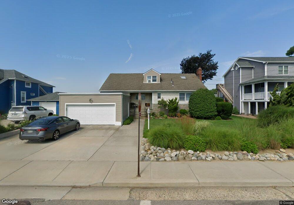 774 S Long Beach Ave unit 2, Freeport, NY 11520 - photo 1