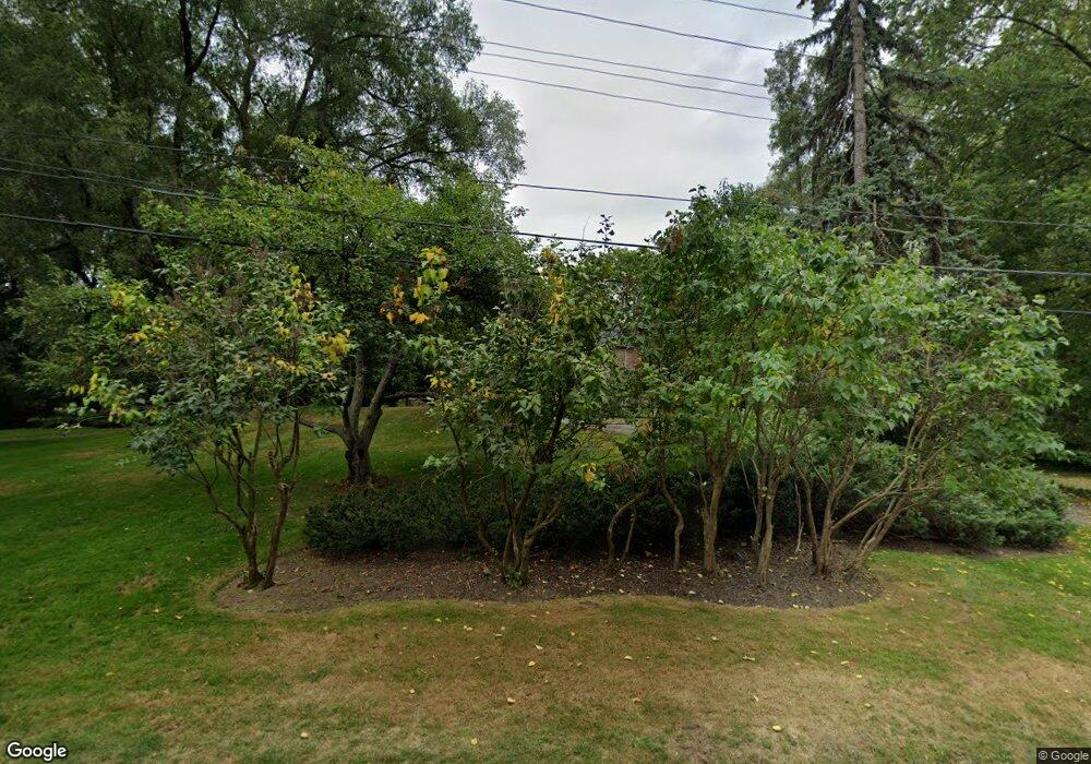 1445 Clarendon Rd, Bloomfield Hills, MI 48302 - photo 1