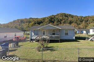 118 Pine Ave, Coldiron, KY 40819