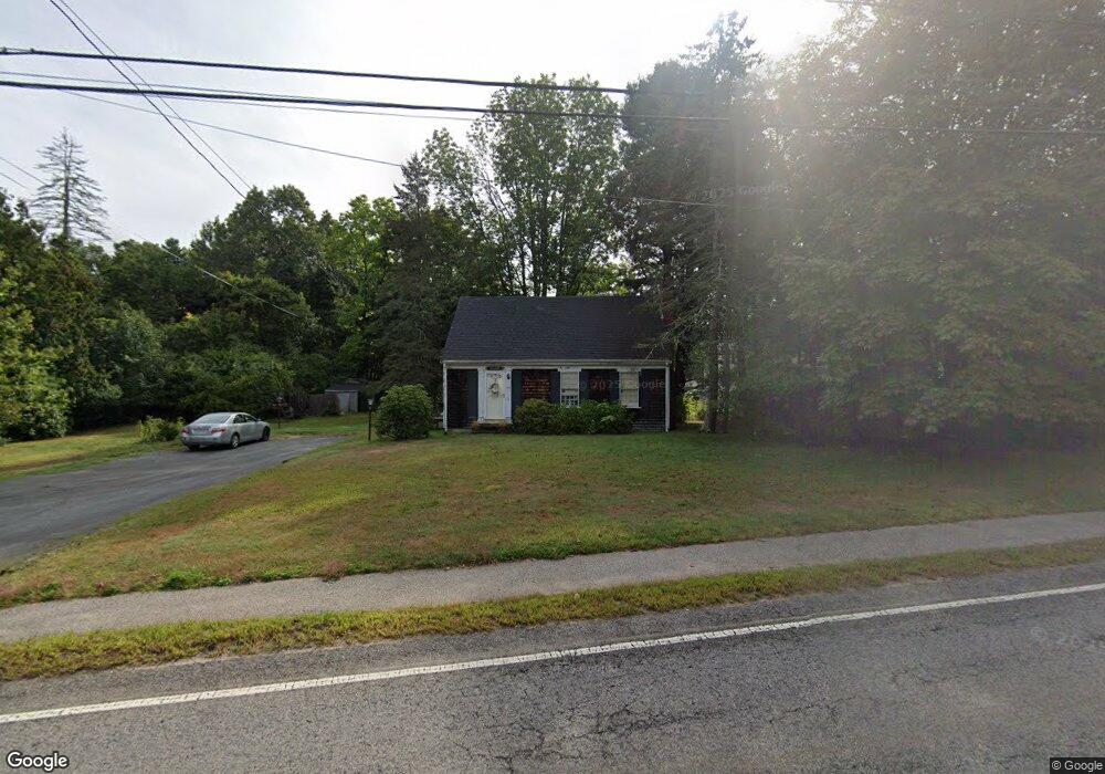 169 Pleasant St, Hanover, MA 02339 - photo 1