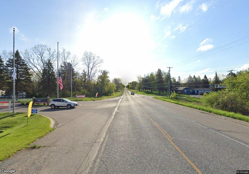 2261 W Maple Ave, Flint, MI 48507 - photo 1