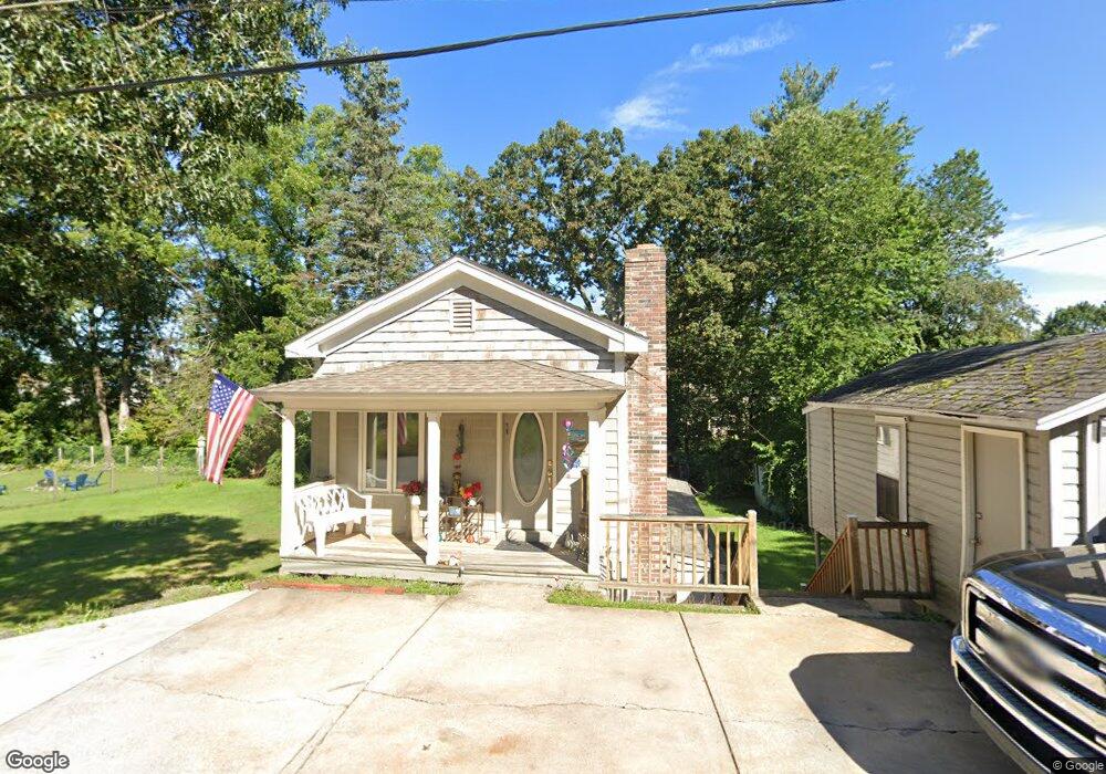 39 Hill Ave, Franklin, MA 02038 - photo 1