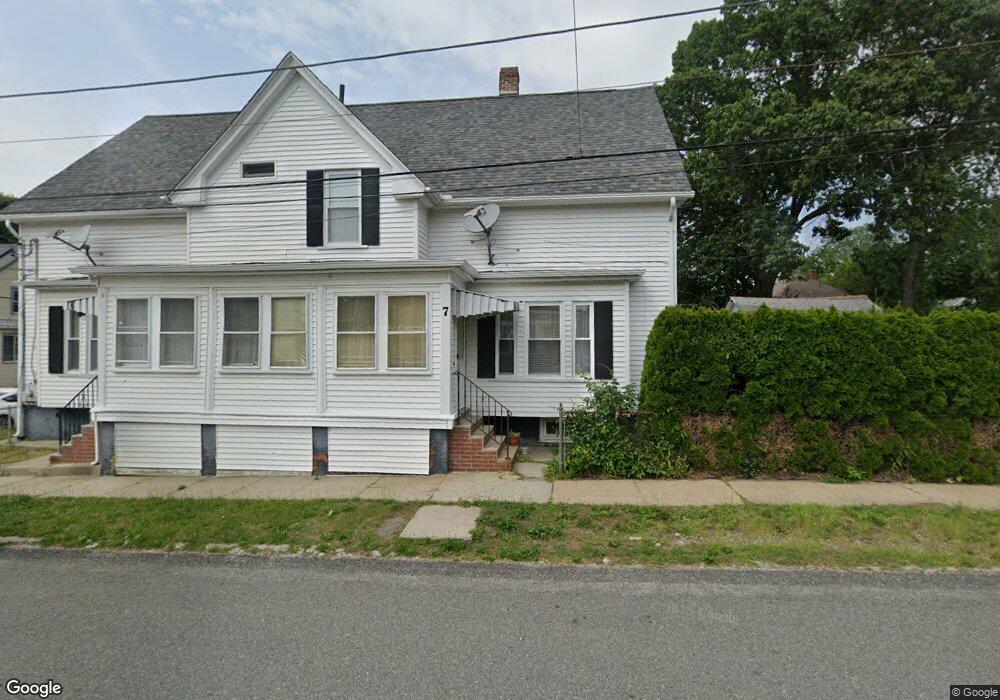 7 Thurston St, Providence, RI 02907 - photo 1