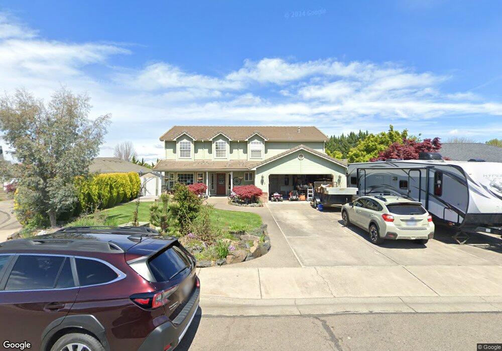 136 Justin Ct, Central Point, OR 97502 - photo 1