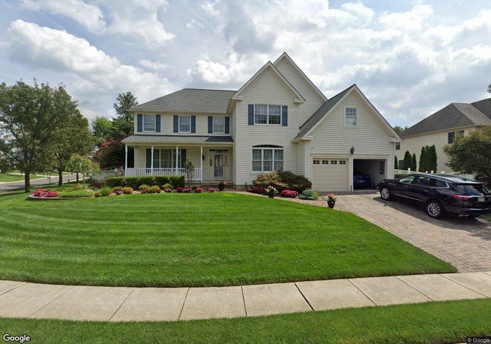 11 Wheatfield Ct, Columbus, NJ 08022 - photo 1