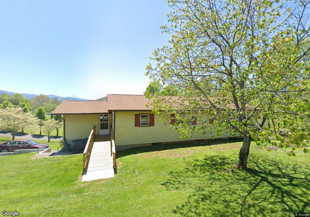 205 Mountain View Rd, Burnsville, NC 28714 - photo 1